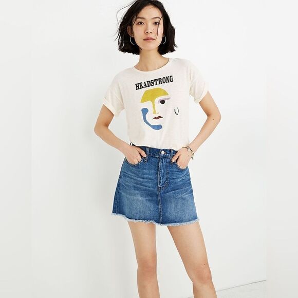 19. Madewell the Reidged A-line Denim Skirt with frayed hem 28 - Picture 1 of 7